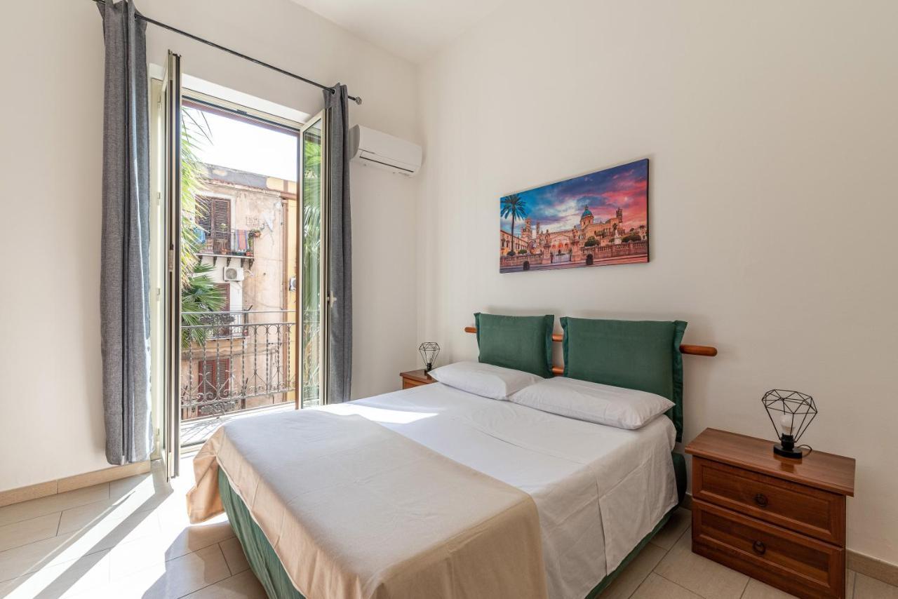 I Mori-Holiday Apartment Palermo Exterior photo
